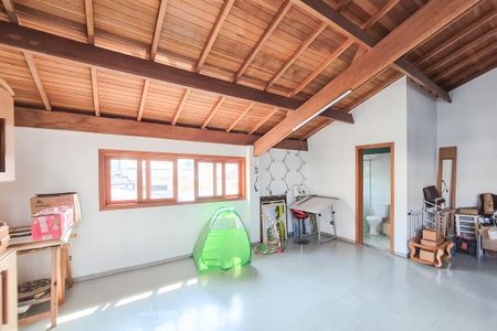 Casa à venda com 325m², 4 quartos e 3 vagasQuarto