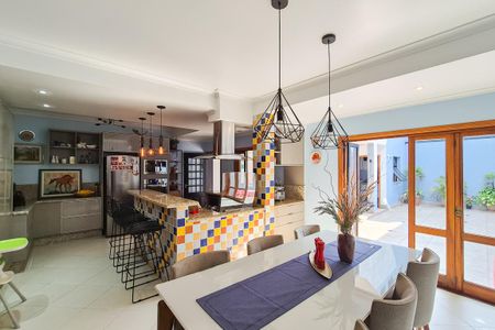 Casa à venda com 325m², 4 quartos e 3 vagascopa