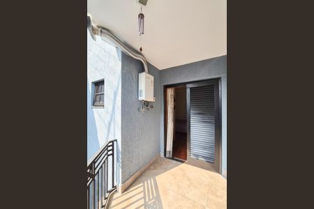 Casa à venda com 325m², 4 quartos e 3 vagasVaranda Suíte 2 e Suíte 3