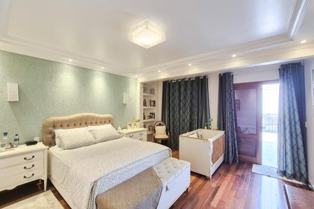 Casa à venda com 325m², 4 quartos e 3 vagasSuíte 1