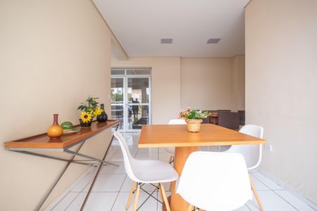 Apartamento para alugar com 65m², 3 quartos e 1 vagaÁrea comum - Salão de festas