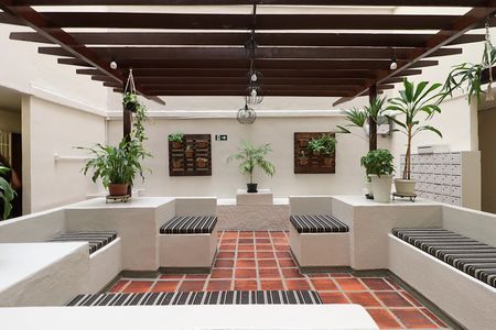 Apartamento para alugar com 66m², 2 quartos e 1 vagaÁrea comum - Hall de entrada