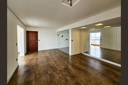 Apartamento à venda com 96m², 3 quartos e 2 vagasSala/Cozinha