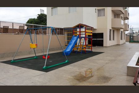 Apartamento à venda com 96m², 3 quartos e 2 vagasÁrea comum - Playground