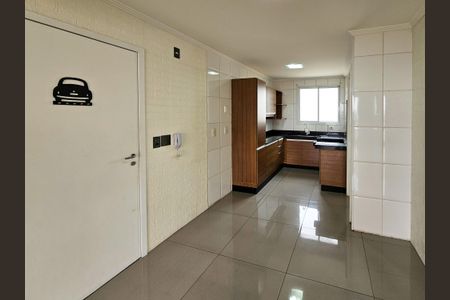 Apartamento à venda com 96m², 3 quartos e 2 vagasSala/Cozinha