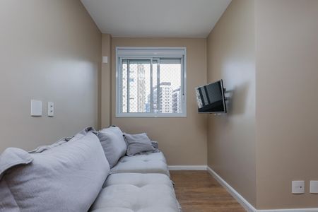 Apartamento para alugar com 76m², 2 quartos e 2 vagas Apartamento para alugar com 76m², 2 quartos e 2 vagasSala