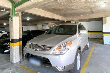 Apartamento à venda com 92m², 3 quartos e 2 vagas Apartamento à venda com 92m², 3 quartos e 2 vagasVagas