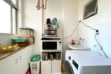 Apartamento à venda com 92m², 3 quartos e 2 vagas Apartamento à venda com 92m², 3 quartos e 2 vagasÁrea de Serviço