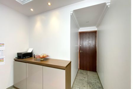 Apartamento à venda com 92m², 3 quartos e 2 vagas Apartamento à venda com 92m², 3 quartos e 2 vagasEntrada