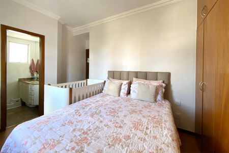 Apartamento à venda com 92m², 3 quartos e 2 vagas Apartamento à venda com 92m², 3 quartos e 2 vagasSuite 1