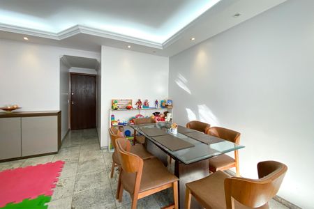 Apartamento à venda com 92m², 3 quartos e 2 vagas Apartamento à venda com 92m², 3 quartos e 2 vagasSala