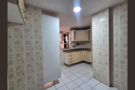 Apartamento para alugar com 87m², 3 quartos e 2 vagas Apartamento para alugar com 87m², 3 quartos e 2 vagasCozinha