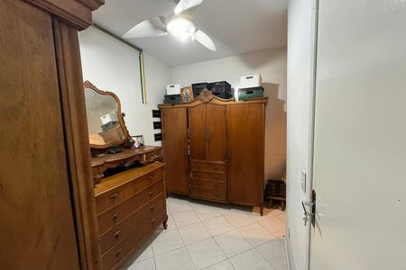 Casa de condomínio à venda com 127m², 2 quartos e 2 vagasEscritório