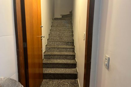 Casa de condomínio à venda com 127m², 2 quartos e 2 vagasescada escritorio/garagem