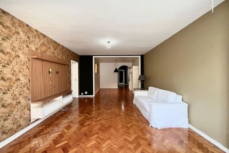 Apartamento para alugar com 142m², 3 quartos e 1 vaga Apartamento para alugar com 142m², 3 quartos e 1 vagaSala