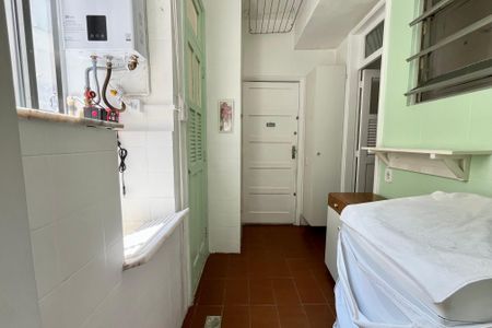 Apartamento para alugar com 142m², 3 quartos e 1 vaga Apartamento para alugar com 142m², 3 quartos e 1 vagaÁrea de Serviço