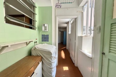 Apartamento para alugar com 142m², 3 quartos e 1 vaga Apartamento para alugar com 142m², 3 quartos e 1 vagaÁrea de Serviço