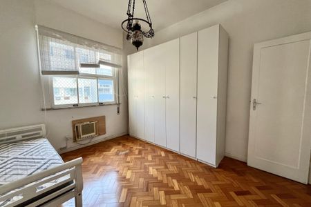 Apartamento para alugar com 142m², 3 quartos e 1 vaga Apartamento para alugar com 142m², 3 quartos e 1 vagaQuarto 1