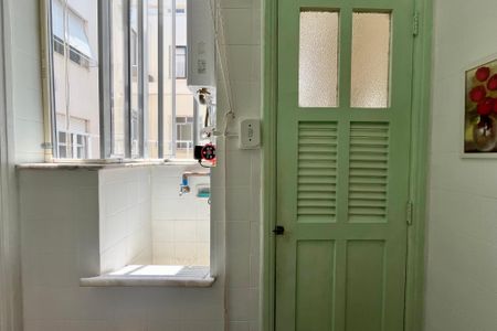 Apartamento para alugar com 142m², 3 quartos e 1 vaga Apartamento para alugar com 142m², 3 quartos e 1 vagaÁrea de Serviço