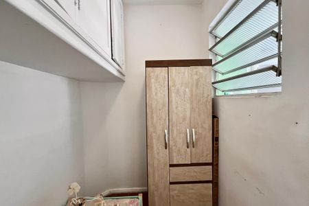 Apartamento para alugar com 142m², 3 quartos e 1 vaga Apartamento para alugar com 142m², 3 quartos e 1 vagaQuarto de Serviço