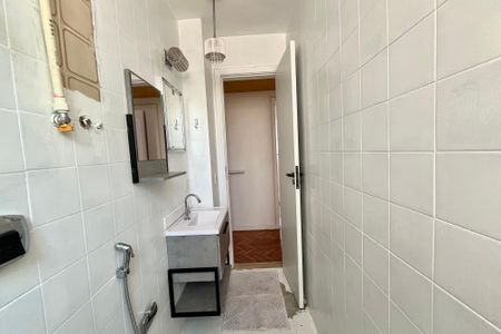 Apartamento para alugar com 142m², 3 quartos e 1 vaga Apartamento para alugar com 142m², 3 quartos e 1 vagaBanheiro 2