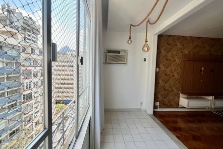 Apartamento para alugar com 142m², 3 quartos e 1 vaga Apartamento para alugar com 142m², 3 quartos e 1 vagaSala