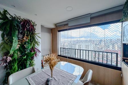 Apartamento para alugar com 50m², 2 quartos e sem vagaVaranda