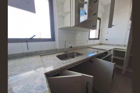Apartamento para alugar com 268m², 4 quartos e 2 vagas