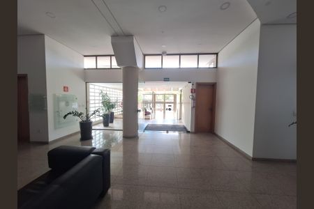 Apartamento para alugar com 268m², 4 quartos e 2 vagas