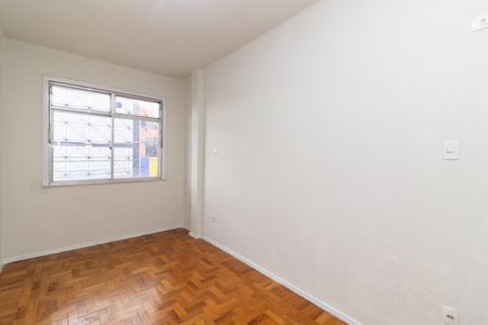 Suíte de apartamento para alugar com 1 quarto, 56m² em Realengo, Rio de Janeiro