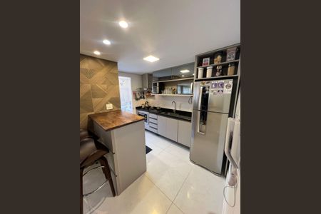 Apartamento à venda com 90m², 2 quartos e 1 vaga Apartamento à venda com 90m², 2 quartos e 1 vagaCozinha