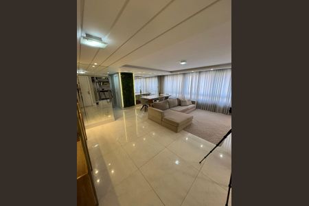 Sala de apartamento à venda com 2 quartos, 90m² em Petrópolis, Porto Alegre