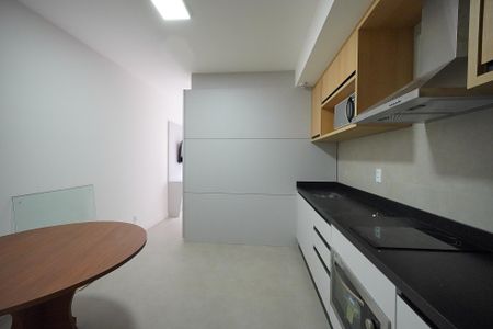 Sala - Cozinha  de apartamento para alugar com 1 quarto, 31m² em Trindade, Florianópolis
