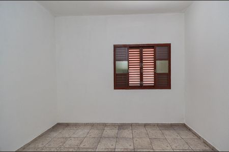 Casa para alugar com 65m², 2 quartos e 4 vagasQuarto 1