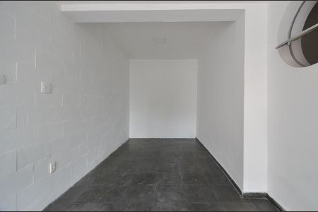 Sala de casa para alugar com 2 quartos, 65m² em Colégio Batista, Belo Horizonte