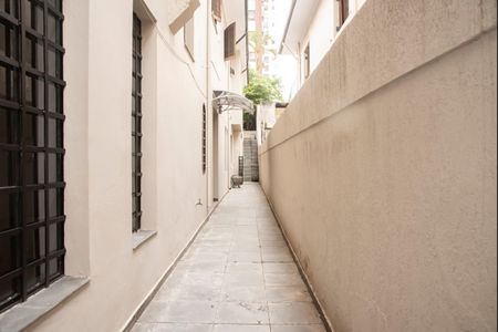 Casa para alugar com 230m², 4 quartos e 2 vagasAcesso lateral