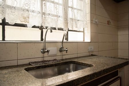 Casa para alugar com 230m², 4 quartos e 2 vagasCozinha