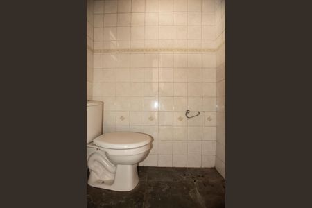 Casa para alugar com 230m², 4 quartos e 2 vagasLavabo da churrasqueira