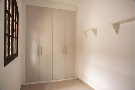 Casa para alugar com 230m², 4 quartos e 2 vagasQuarto 3