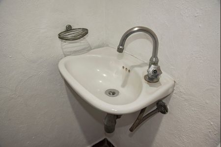 Casa para alugar com 230m², 4 quartos e 2 vagasBanheiro de Serviço