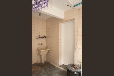 Casa para alugar com 230m², 4 quartos e 2 vagasÁrea de Serviço