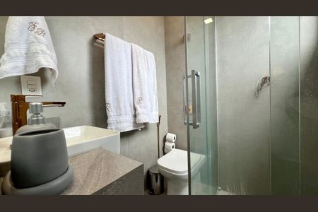 Apartamento à venda com 116m², 3 quartos e 1 vagaBanheiro da Suíte