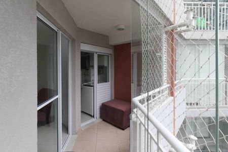 Apartamento à venda com 65m², 2 quartos e sem vaga Apartamento à venda com 65m², 2 quartos e sem vagaVaranda