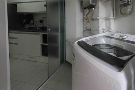 Apartamento à venda com 65m², 2 quartos e sem vaga Apartamento à venda com 65m², 2 quartos e sem vagaÁrea de Serviço
