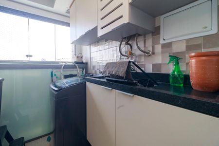 Apartamento para alugar com 66m², 2 quartos e 1 vagaÁrea de Serviço