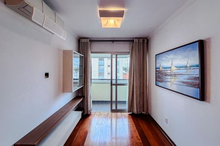 Apartamento à venda com 74m², 3 quartos e 1 vagaSala