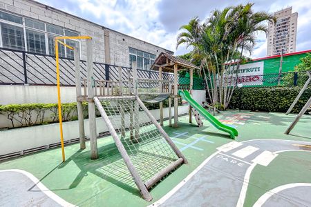 Apartamento para alugar com 80m², 3 quartos e 1 vagaÁrea comum - Playground