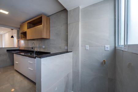 Apartamento para alugar com 98m², 3 quartos e 1 vagaÁrea de serviço