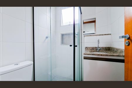 Banheiro de apartamento para alugar com 1 quarto, 43m² em Jardim Bebedouro, Guarulhos