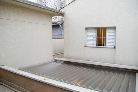 Casa à venda com 230m², 3 quartos e 3 vagas Casa à venda com 230m², 3 quartos e 3 vagasSolário